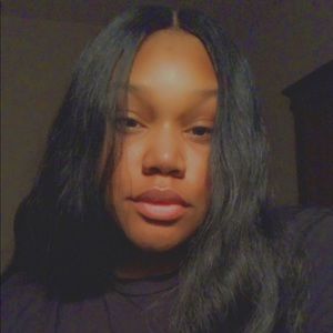 Meet your Posher, Brittani